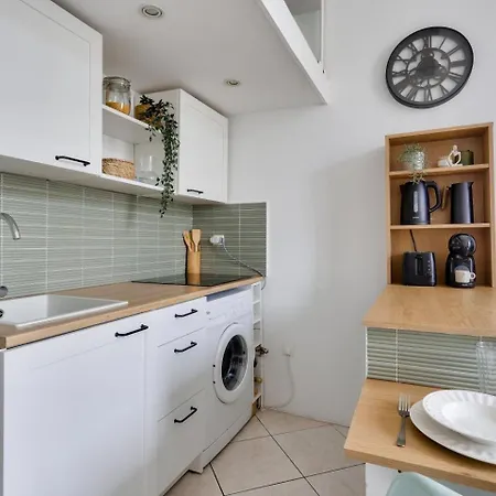 Stunning 2br Flat In The Heart Of Lejlighed