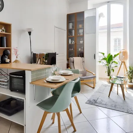 Stunning 2br Flat In The Heart Of * Nice